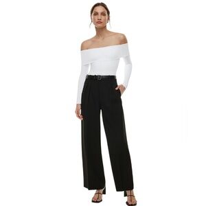 NWT Aritzia ($68Cad) White Contour Deco Bodysuit
